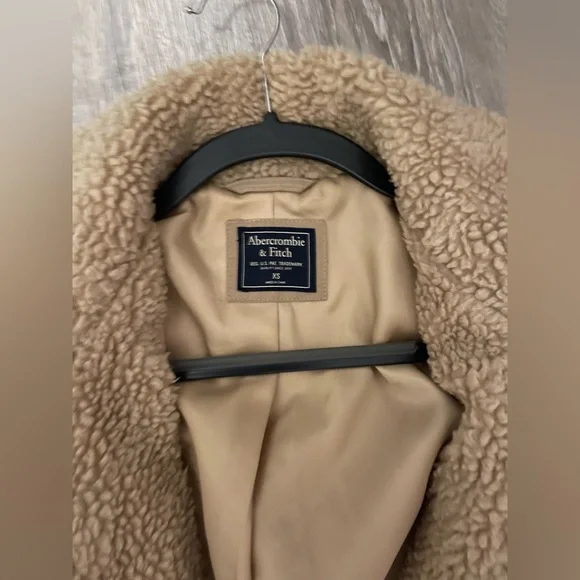 Abercrombie Teddy coat - Picture 4 of 5